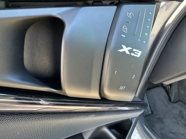 Used 2025 BMW X3 xDrive30i AWD/4WD image 22