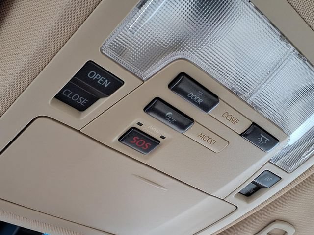 Used 2014 Toyota Avalon Limited FWD image 22