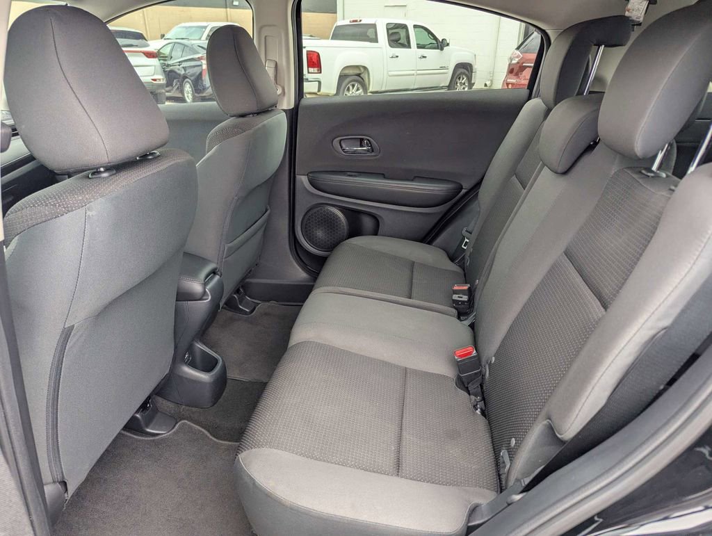 Used 2021 Honda HR-V LX image 14