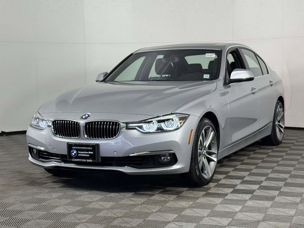 Used 2018 BMW 340i xDrive Sedan w/ Premium Package AWD/4WD image 7
