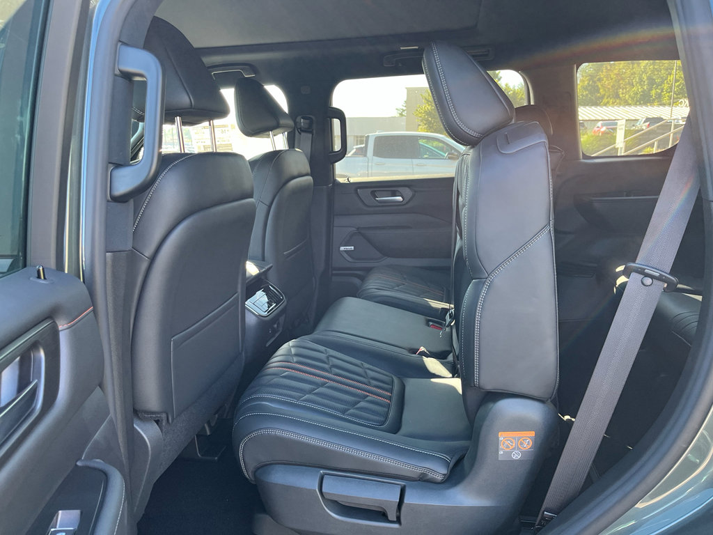 New 2026 Nissan Armada PRO-4X image 7