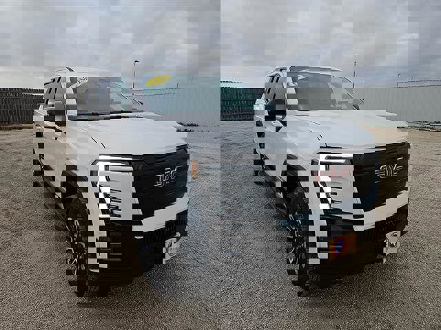 New 2026 GMC Sierra EV Elevation image 27