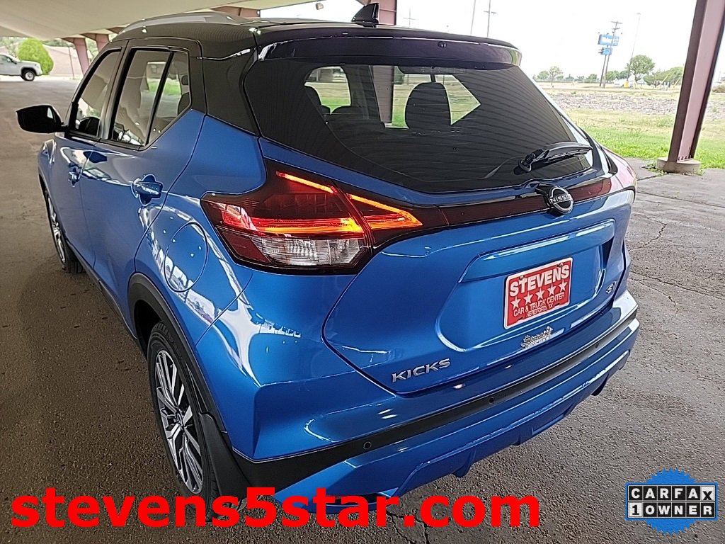 Used 2024 Nissan Kicks SV image 11