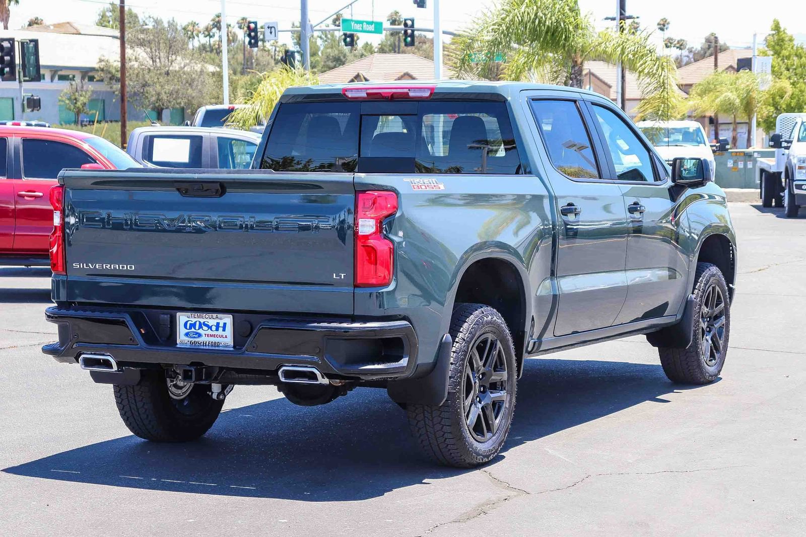 Used 2026 Chevrolet Silverado 1500 LT Trail Boss w/ Safety Package AWD/4WD image 4