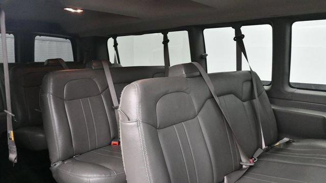 Used 2024 Chevrolet Express 3500 LS RWD image 10