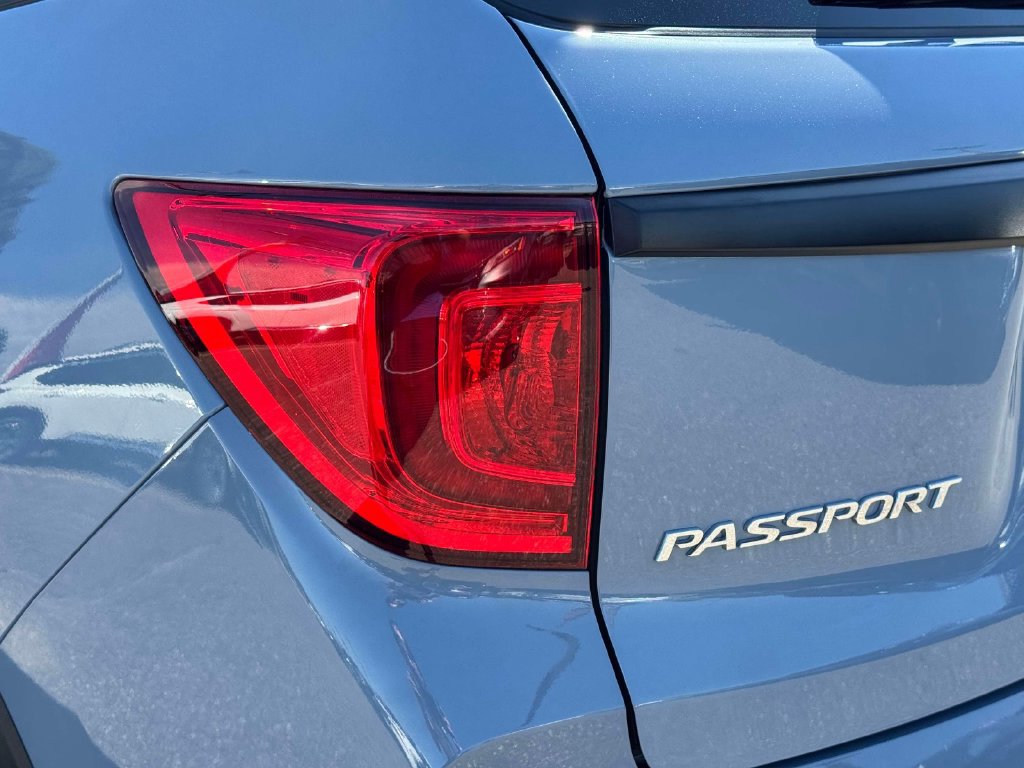 Used 2023 Honda Passport EX-L image 10