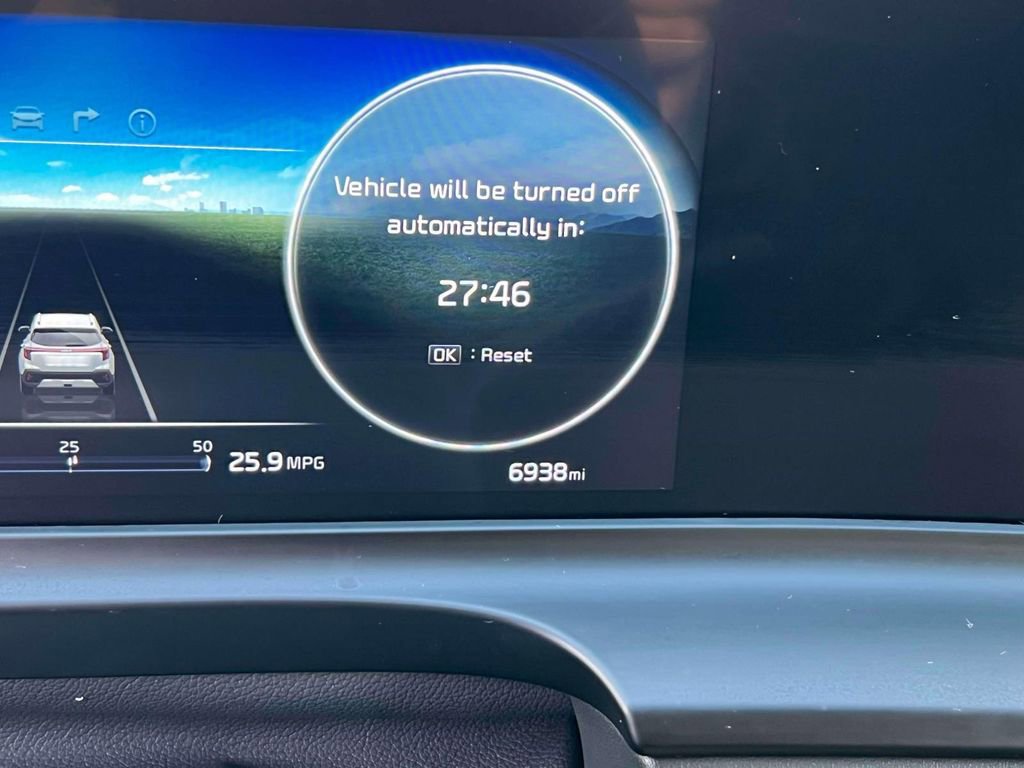 Used 2025 Kia Seltos SX image 27