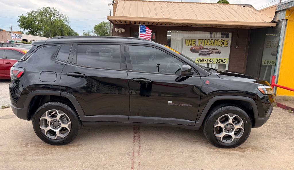Used 2022 Jeep Compass Trailhawk w/ Trailhawk Elite Group AWD/4WD image 6
