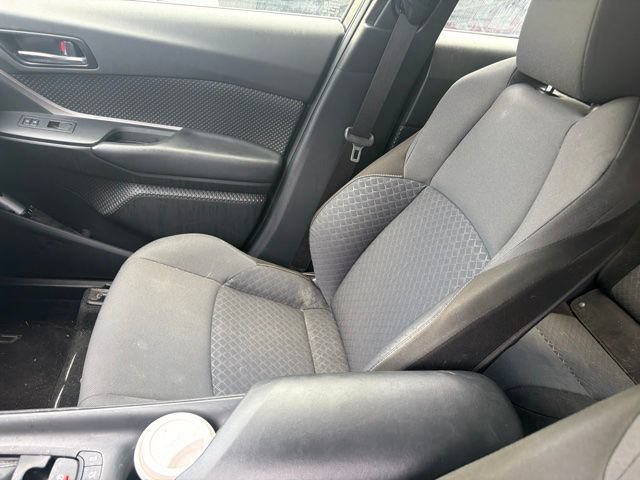 Used 2021 Toyota C-HR LE FWD image 13