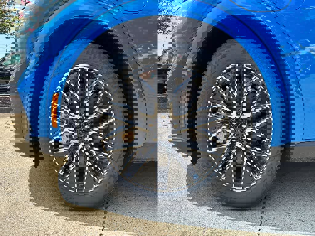 New 2025 Ford Mustang Mach-E Premium image 9