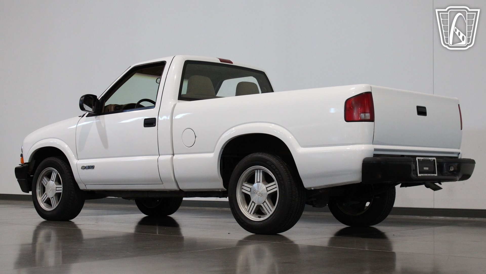 Used 1998 Chevrolet S10 Pickup 2WD Regular Cab image 36
