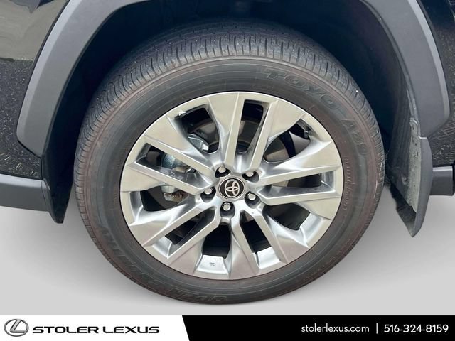 Used 2025 Toyota RAV4 XLE Premium w/ Weather Package AWD/4WD image 8