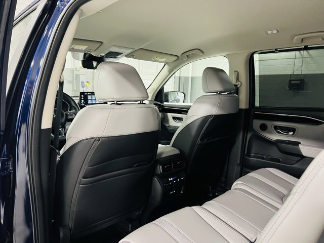 New 2025 Honda Pilot EX-L image 24