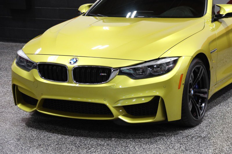 Used 2019 BMW M4 Coupe w/ Executive Package RWD image 14