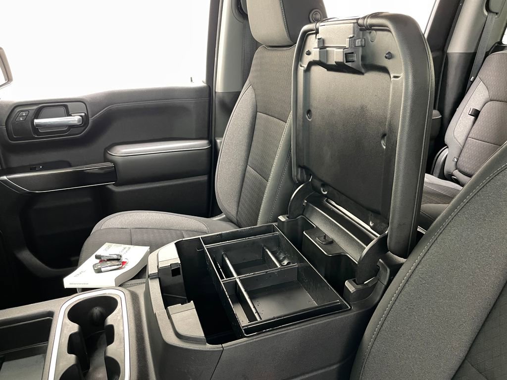 Used 2020 GMC Sierra 1500 Elevation w/ Elevation Value Package image 29