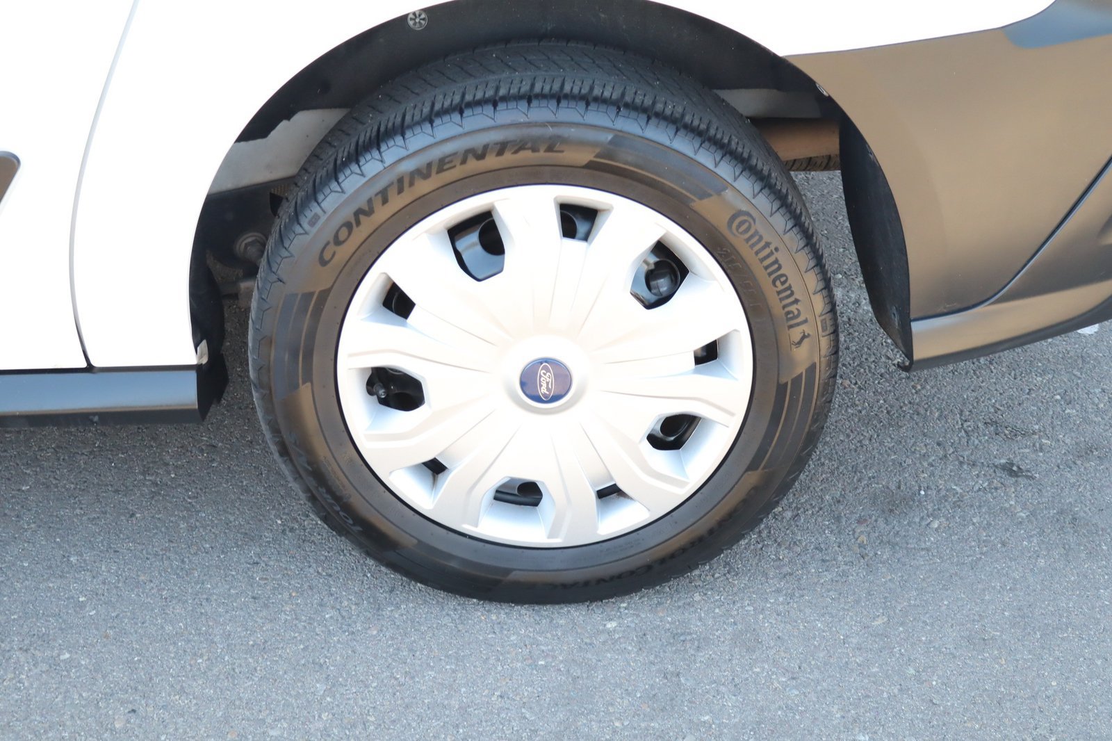 Used 2022 Ford Transit Connect XL FWD image 13