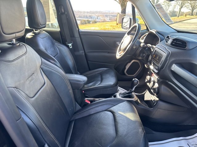 Used 2015 Jeep Renegade Limited image 10