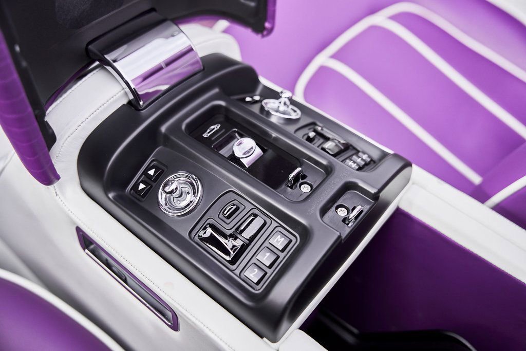 Used 2008 Rolls-Royce Phantom Drophead Coupe RWD image 74