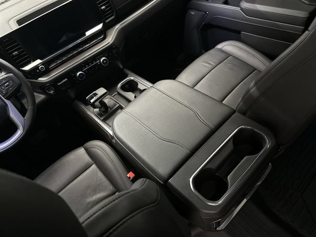 Used 2024 GMC Sierra 1500 SLT w/ SLT Premium Package AWD/4WD image 23