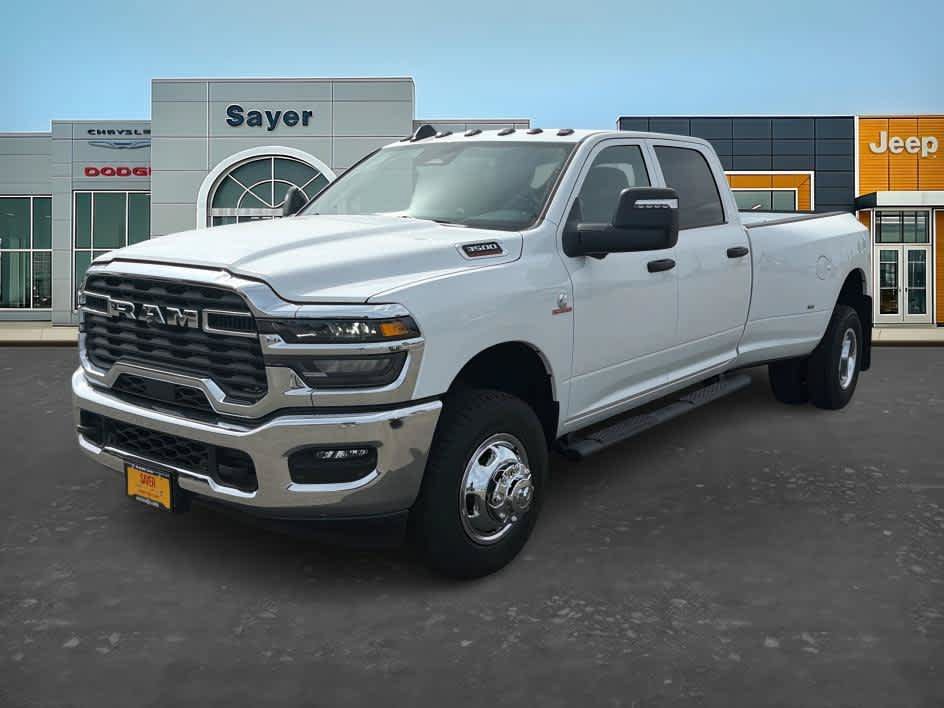 New 2026 RAM 3500 Tradesman AWD/4WD image 3