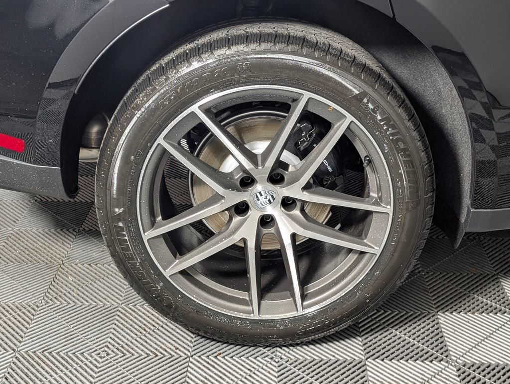 New 2026 Porsche Macan image 17