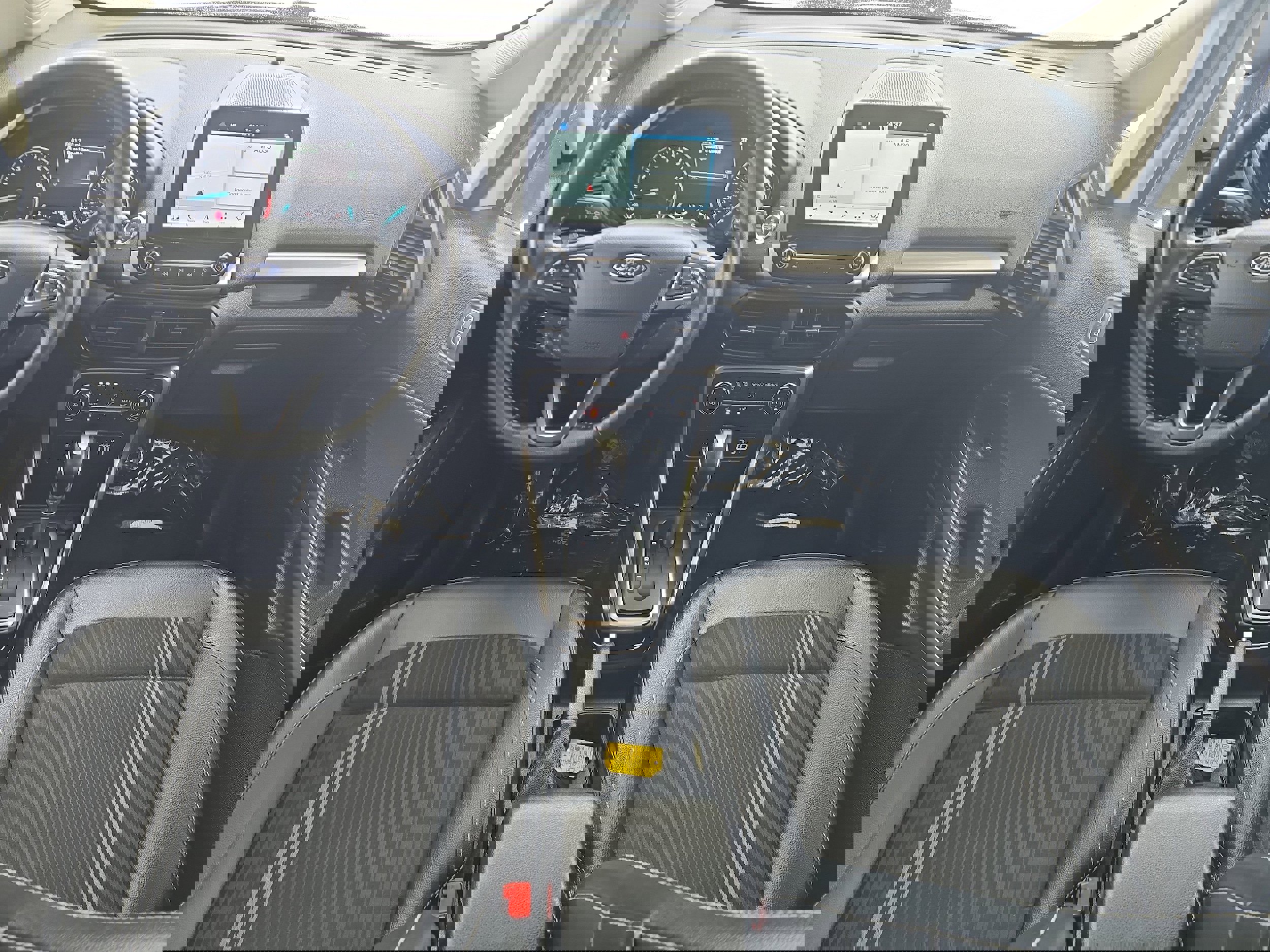 Used 2019 Ford EcoSport SES w/ SES Black Appearance Package image 29