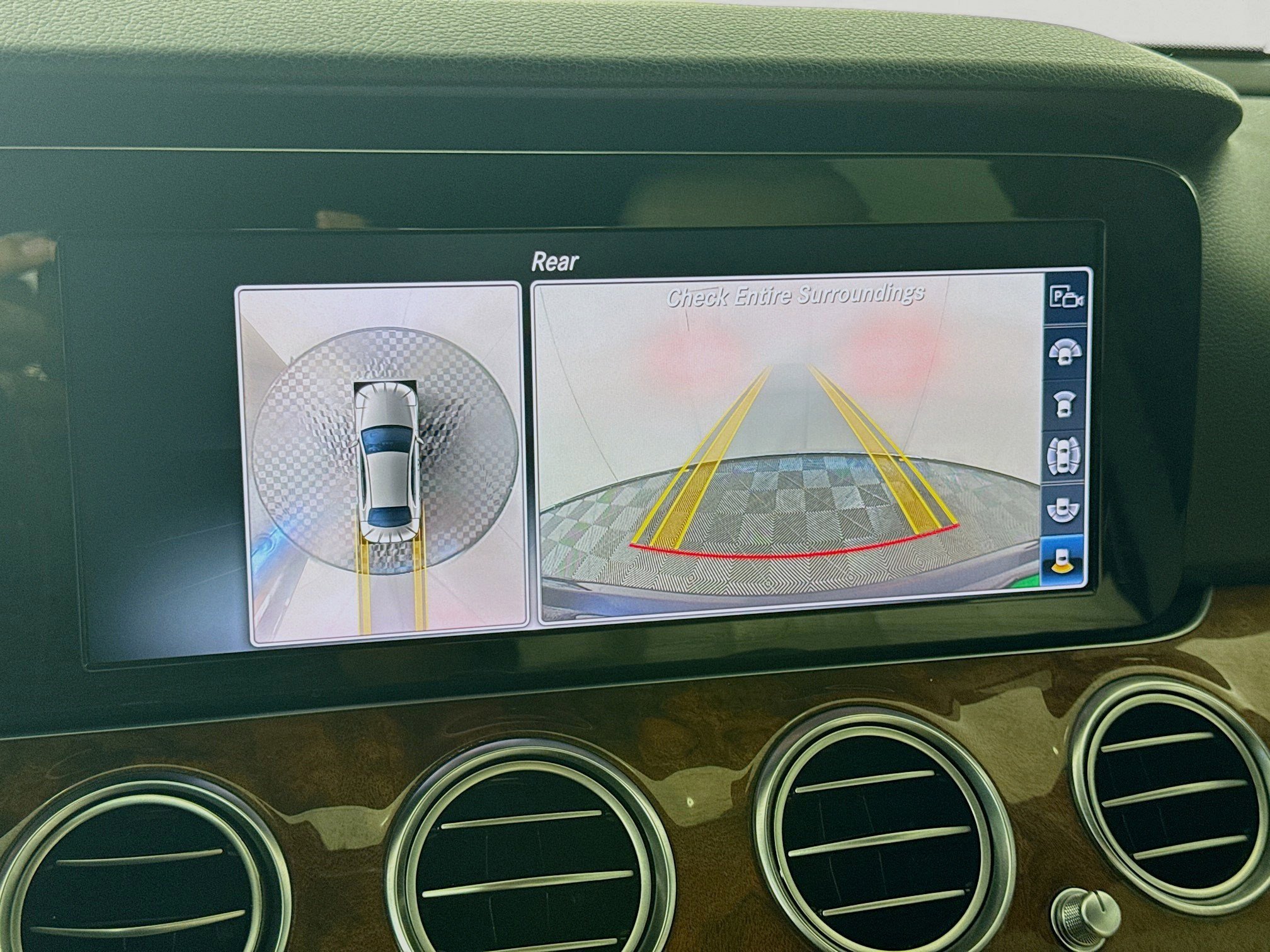 Used 2019 Mercedes-Benz E 300 w/ Premium 1 Package image 19