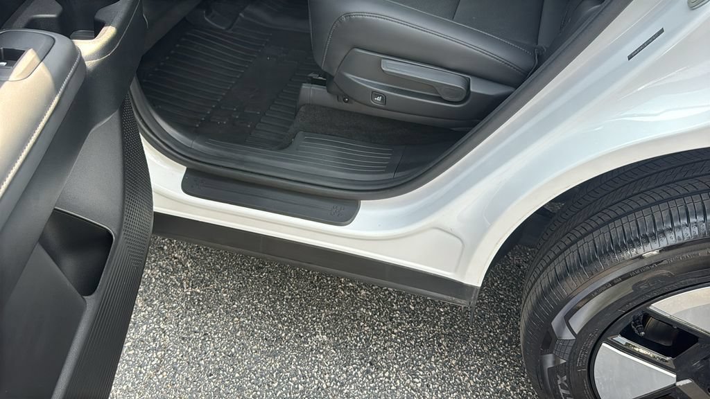 Used 2026 Hyundai Santa Fe SEL FWD image 34