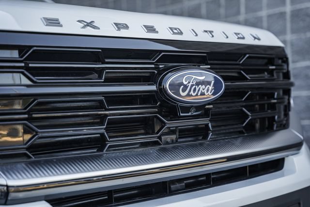 New 2026 Ford Expedition Platinum w/ Platinum Ultimate Package AWD/4WD image 15