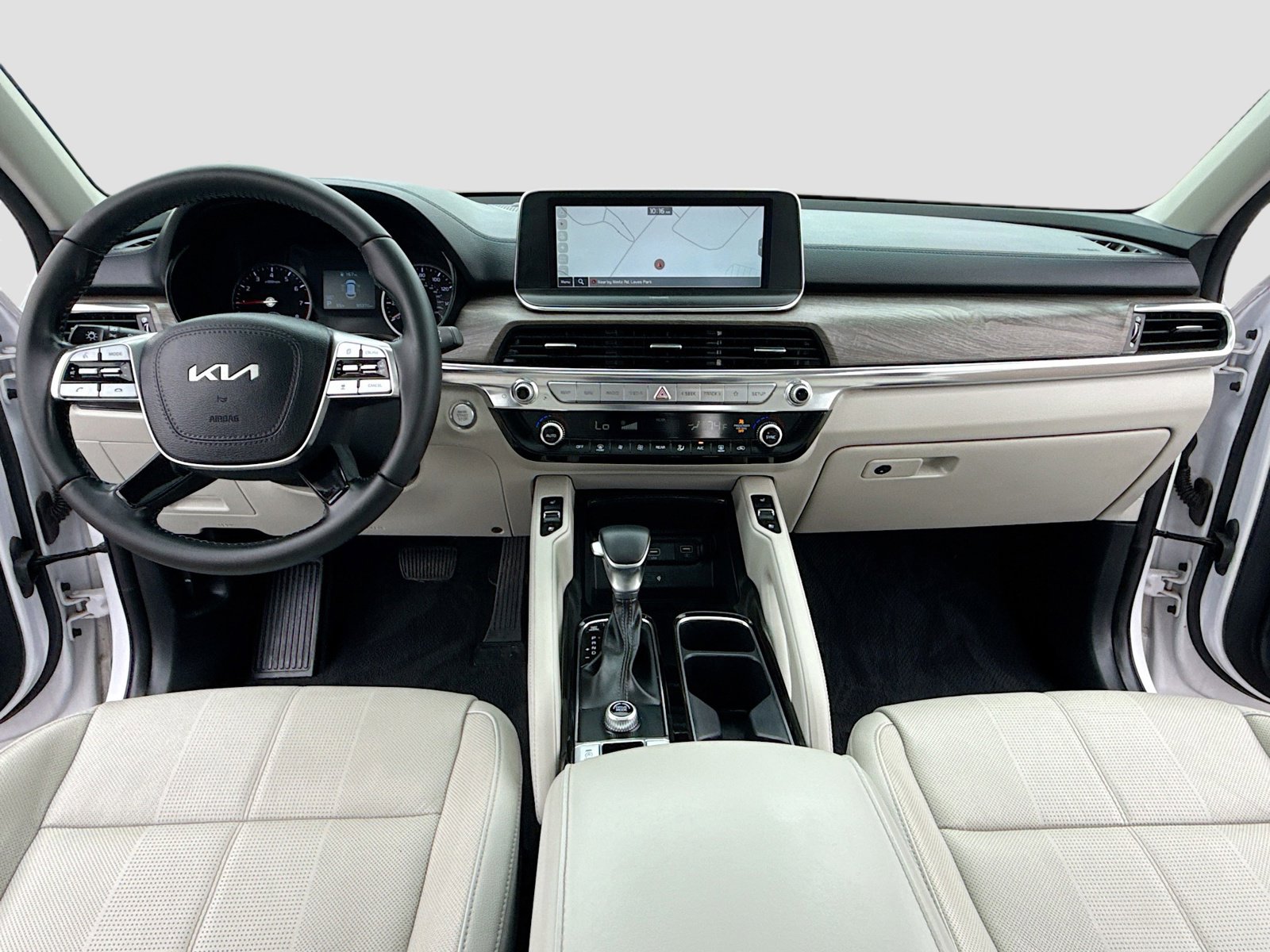 Used 2022 Kia Telluride EX w/ EX Premium Package FWD image 3