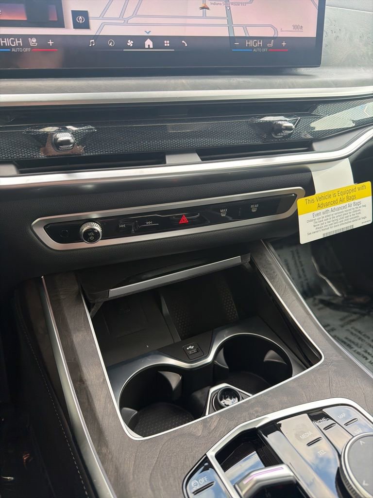 New 2026 BMW X7 xDrive40i w/ Premium Package image 48