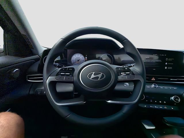 New 2026 Hyundai Elantra Limited image 11