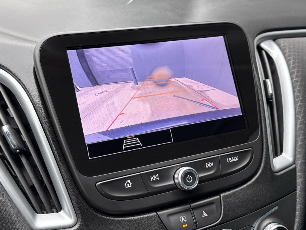 Used 2023 Chevrolet Malibu LT image 7