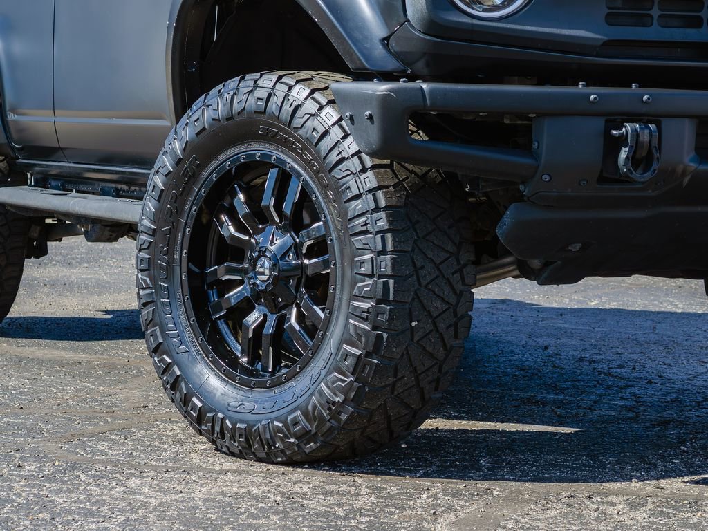 Used 2022 Ford Bronco Black Diamond image 14