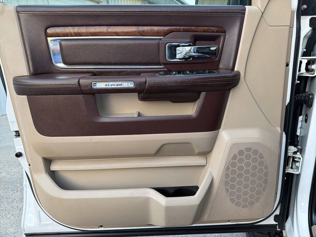 Used 2015 RAM 2500 Longhorn w/ Convenience Group image 32