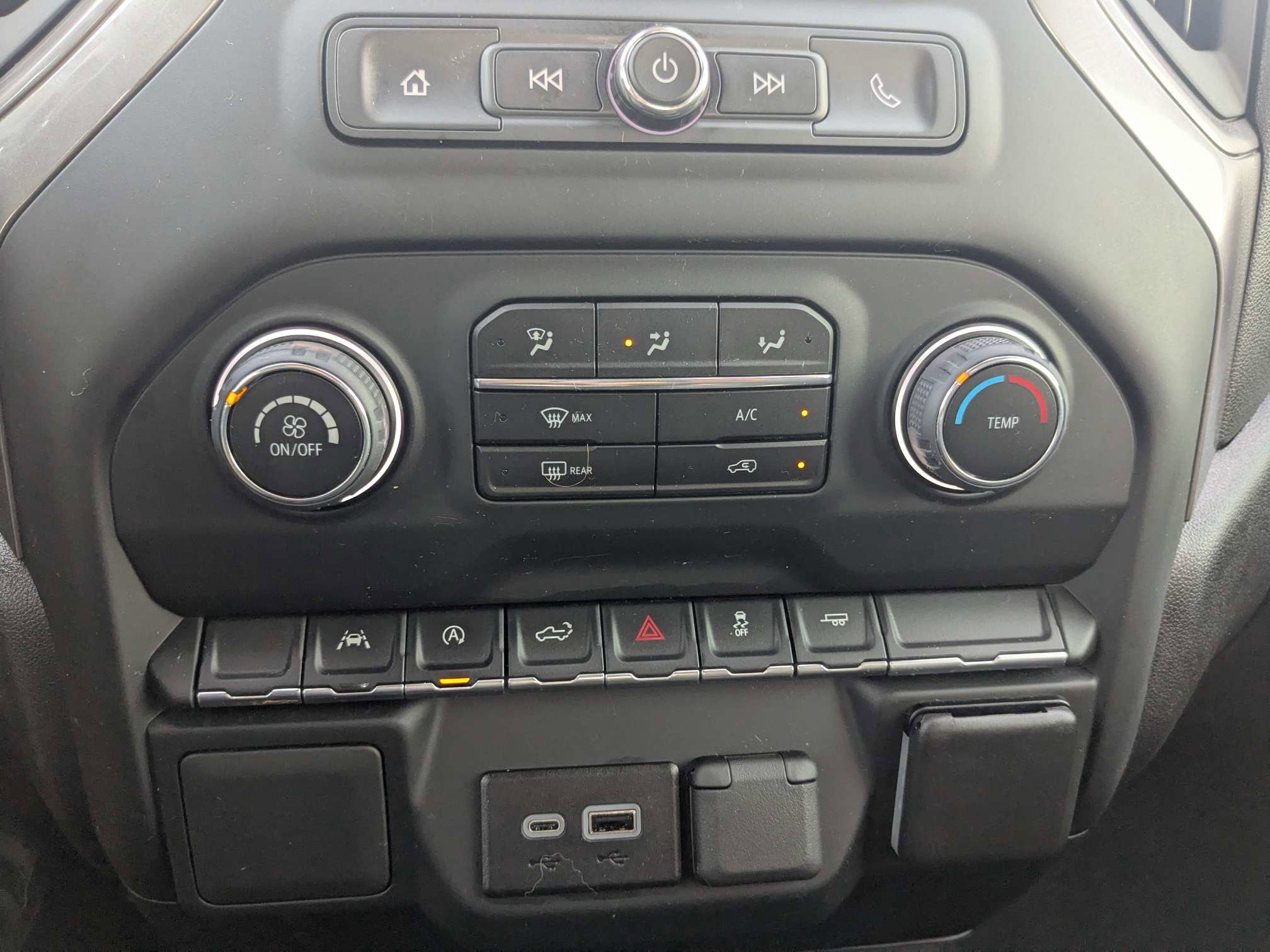 Used 2023 Chevrolet Silverado 1500 Custom RWD image 28