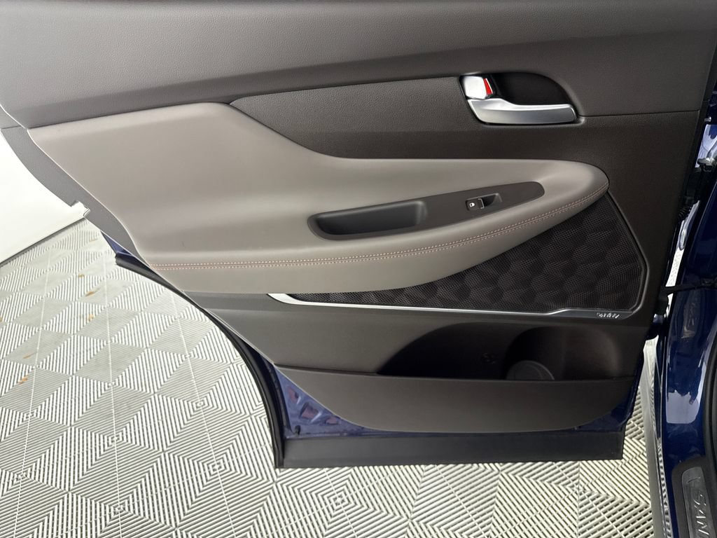Used 2019 Hyundai Santa Fe Limited FWD image 12