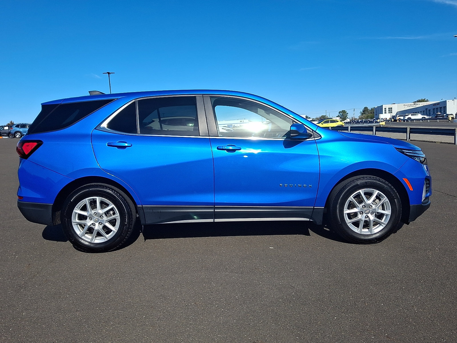 Used 2024 Chevrolet Equinox LT FWD image 7