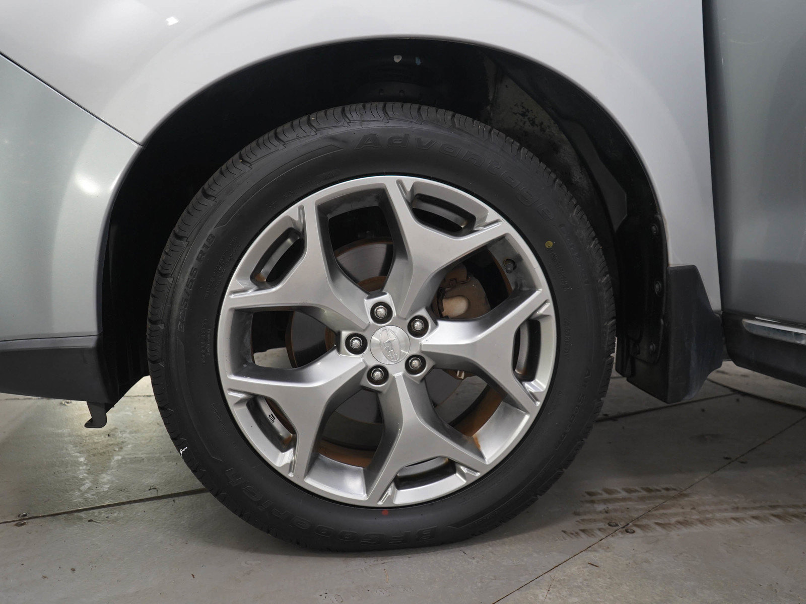 Used 2015 Subaru Forester 2.5i Touring w/ Eyesight & Navigation System AWD/4WD image 30