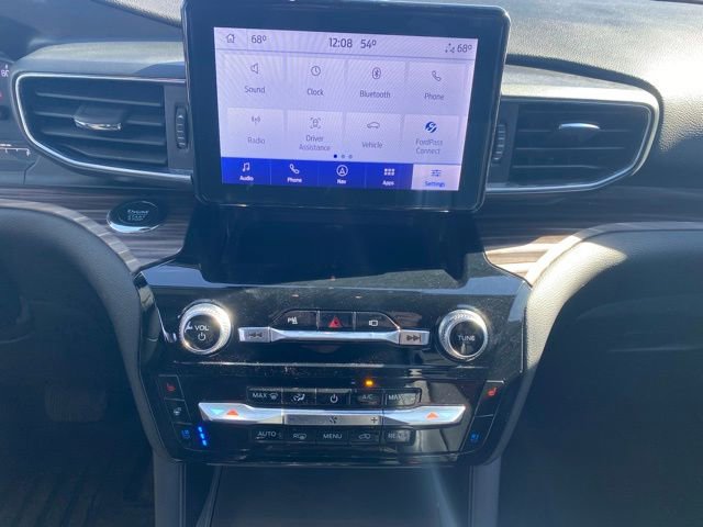 Used 2022 Ford Explorer Limited w/ Equipment Group 301A image 16