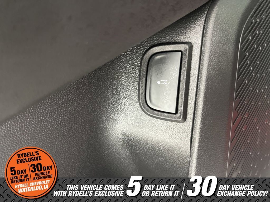 Certified 2025 Chevrolet Equinox ACTIV w/ Safety and Technology Package image 29