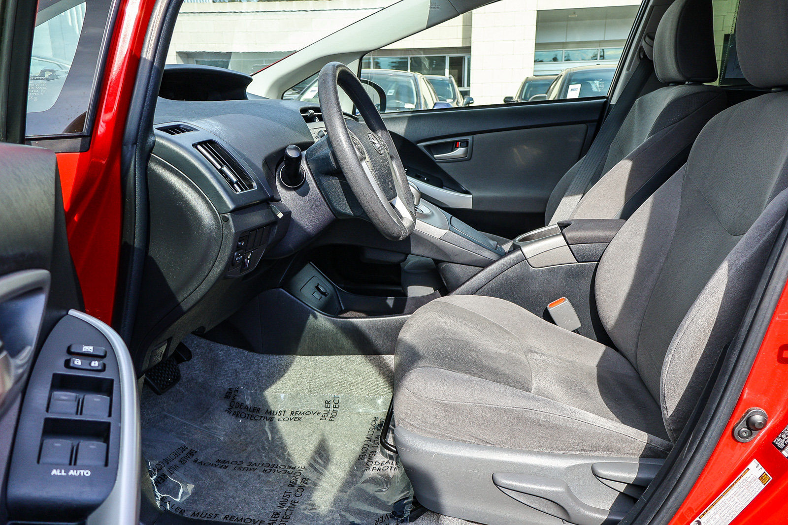 Used 2014 Toyota Prius Three FWD image 2