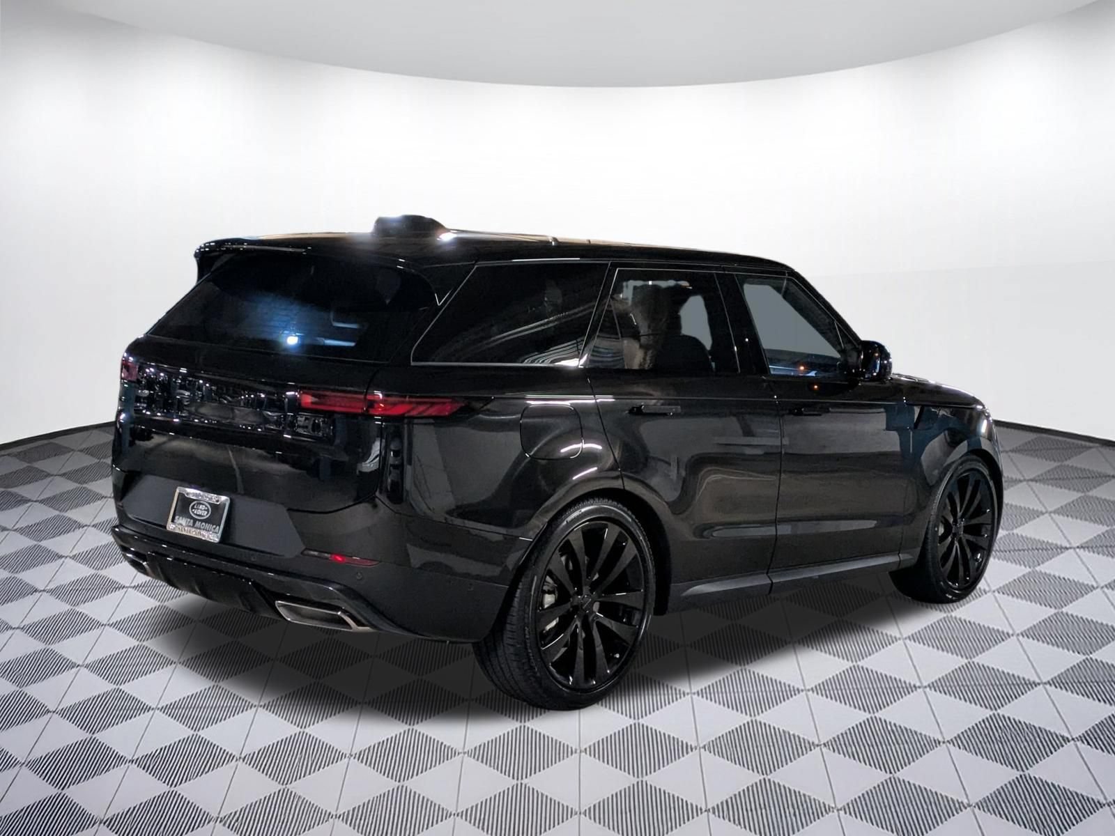 New 2026 Land Rover Range Rover Sport SE AWD/4WD image 5