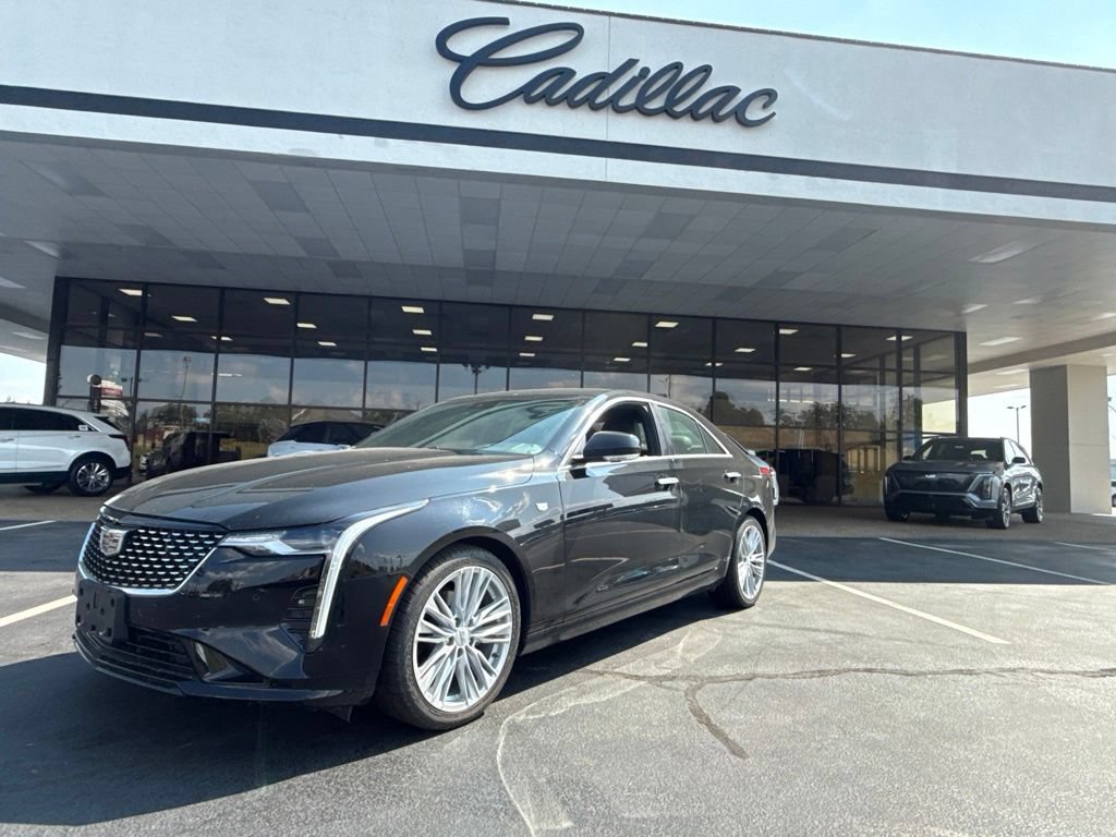 Used 2026 Cadillac CT4 Premium Luxury RWD image 1