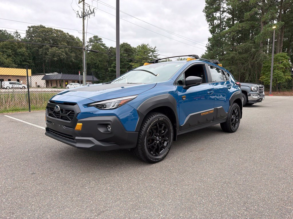 Used 2025 Subaru Crosstrek 2.5i Wilderness w/ Wilderness Package AWD/4WD image 2