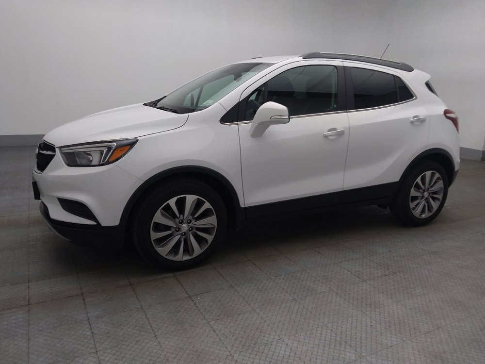 Used 2018 Buick Encore Preferred image 2