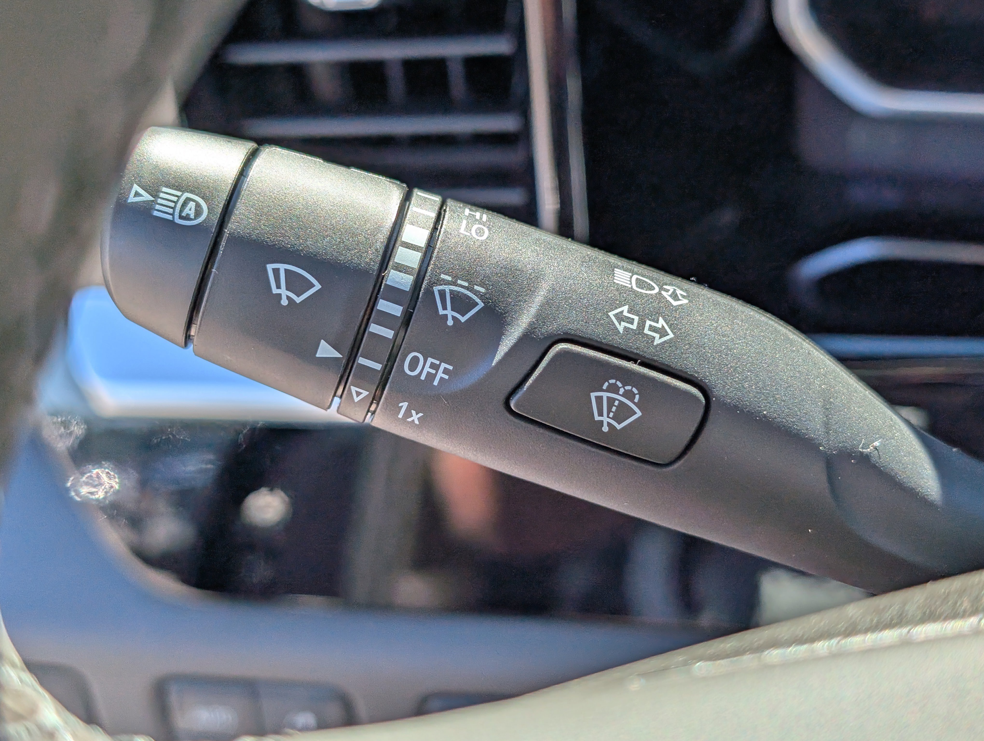 New 2026 GMC Sierra 1500 SLE w/ X31 Off-Road Package image 25