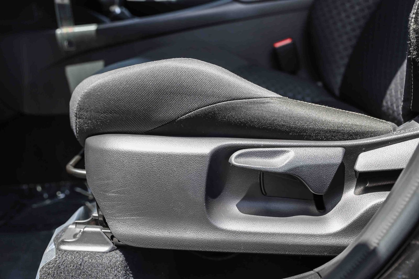 Certified 2021 Toyota C-HR LE FWD image 21