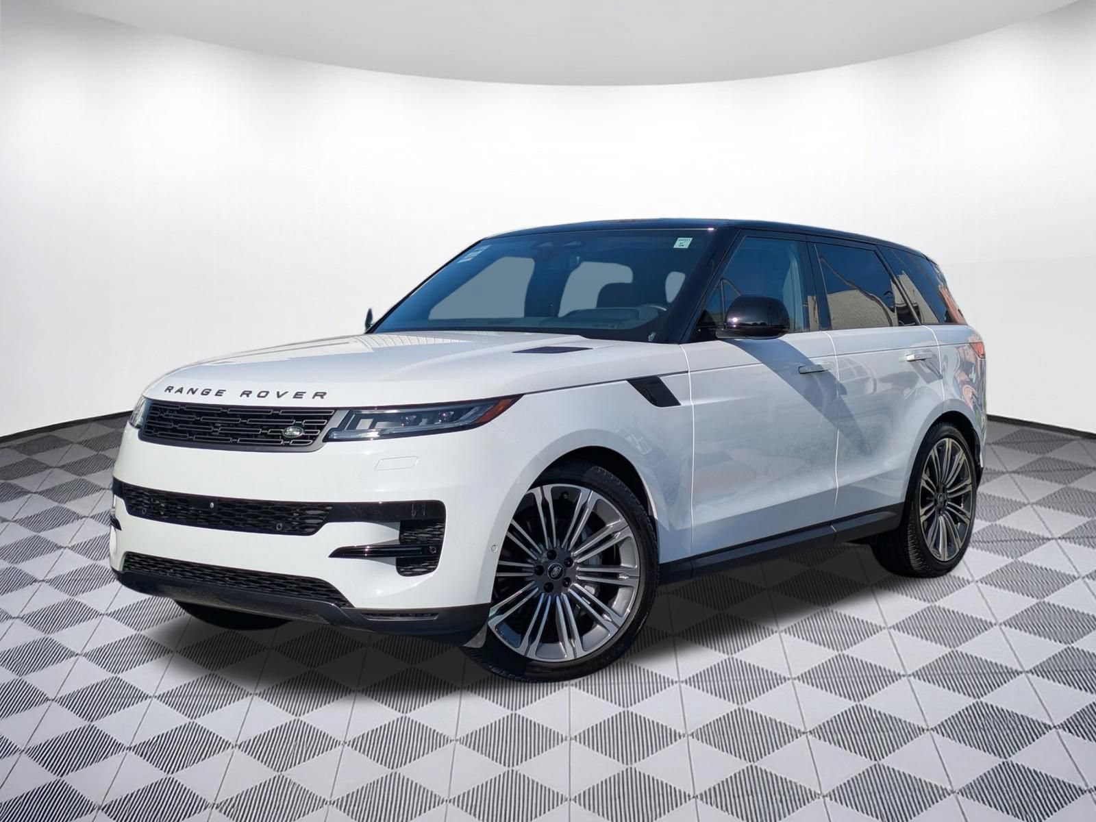 Used 2024 Land Rover Range Rover Sport SE AWD/4WD image 1
