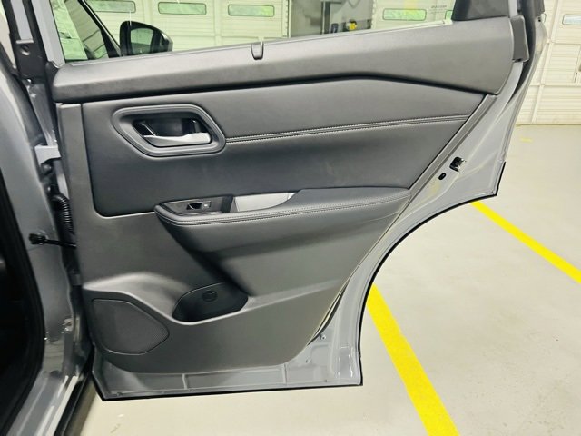 New 2026 Nissan Rogue SV image 29